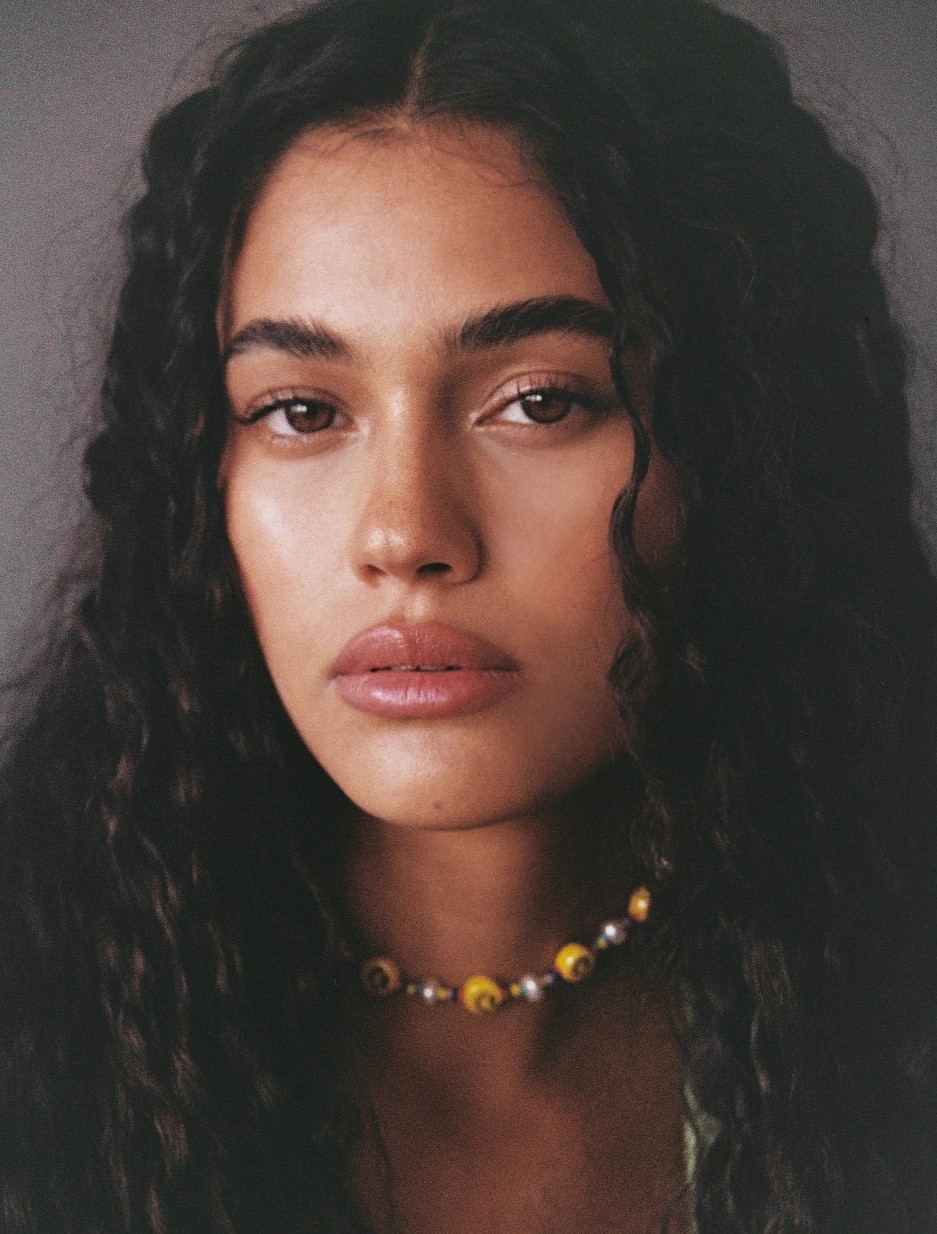 DANIELLA HALFON photo