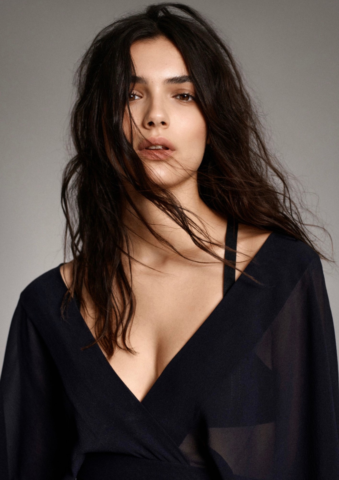 ELENA CAMBON photo
