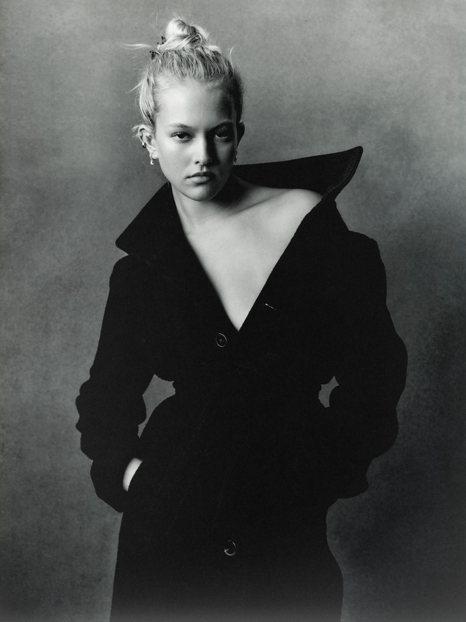 NINA MEYER photo