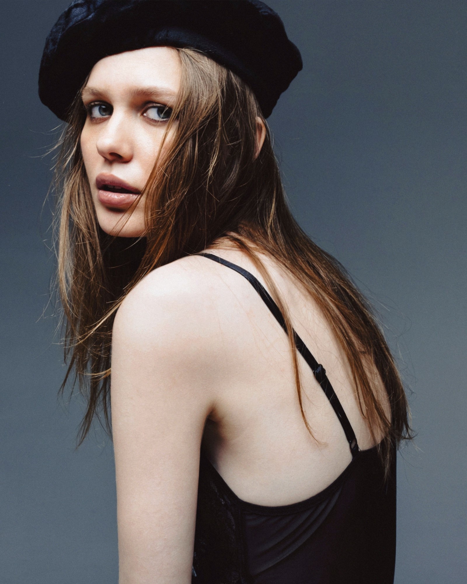 POLINA DVORETSKAIA photo