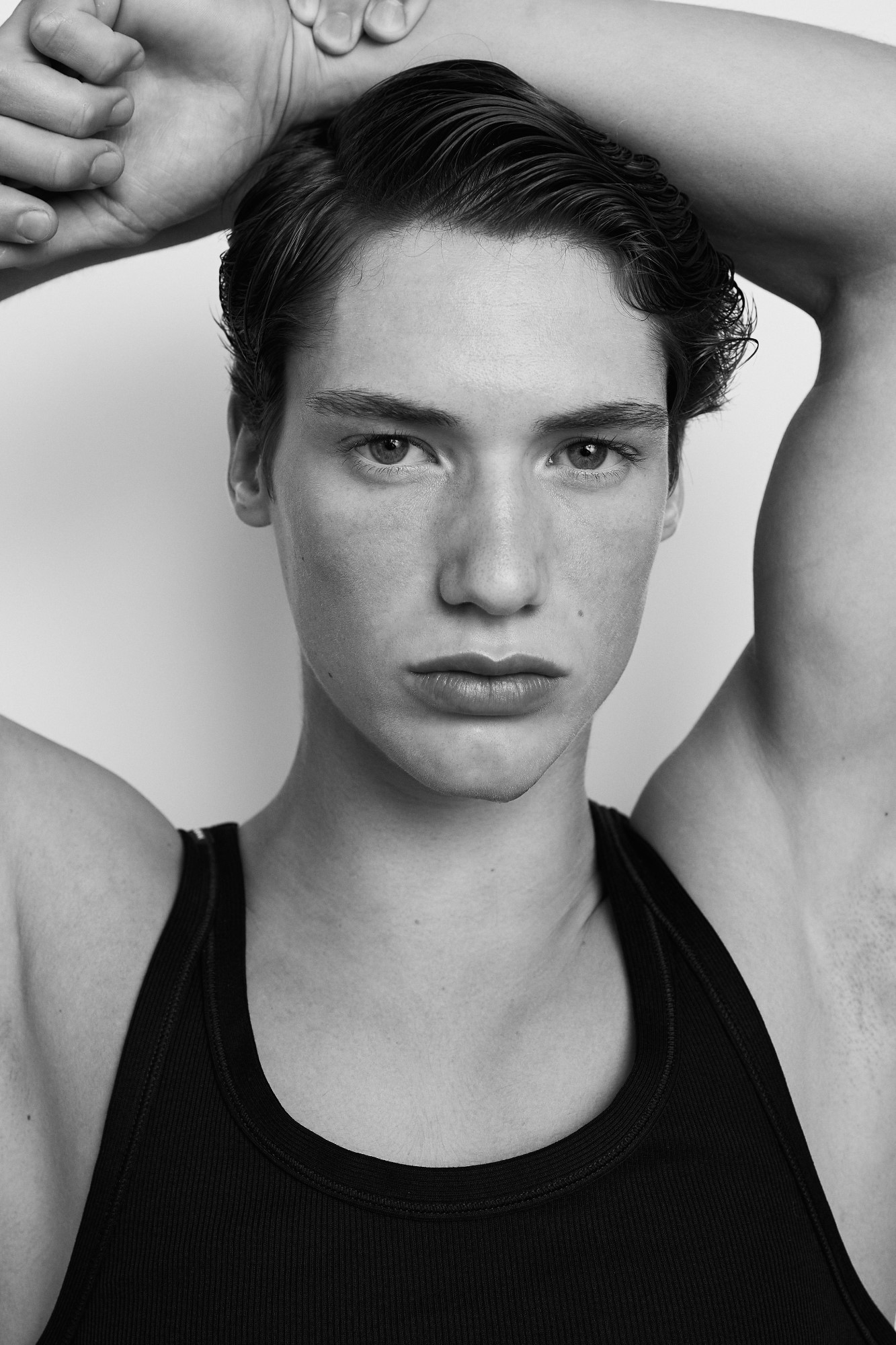 MACIEJ POPLONYK photo