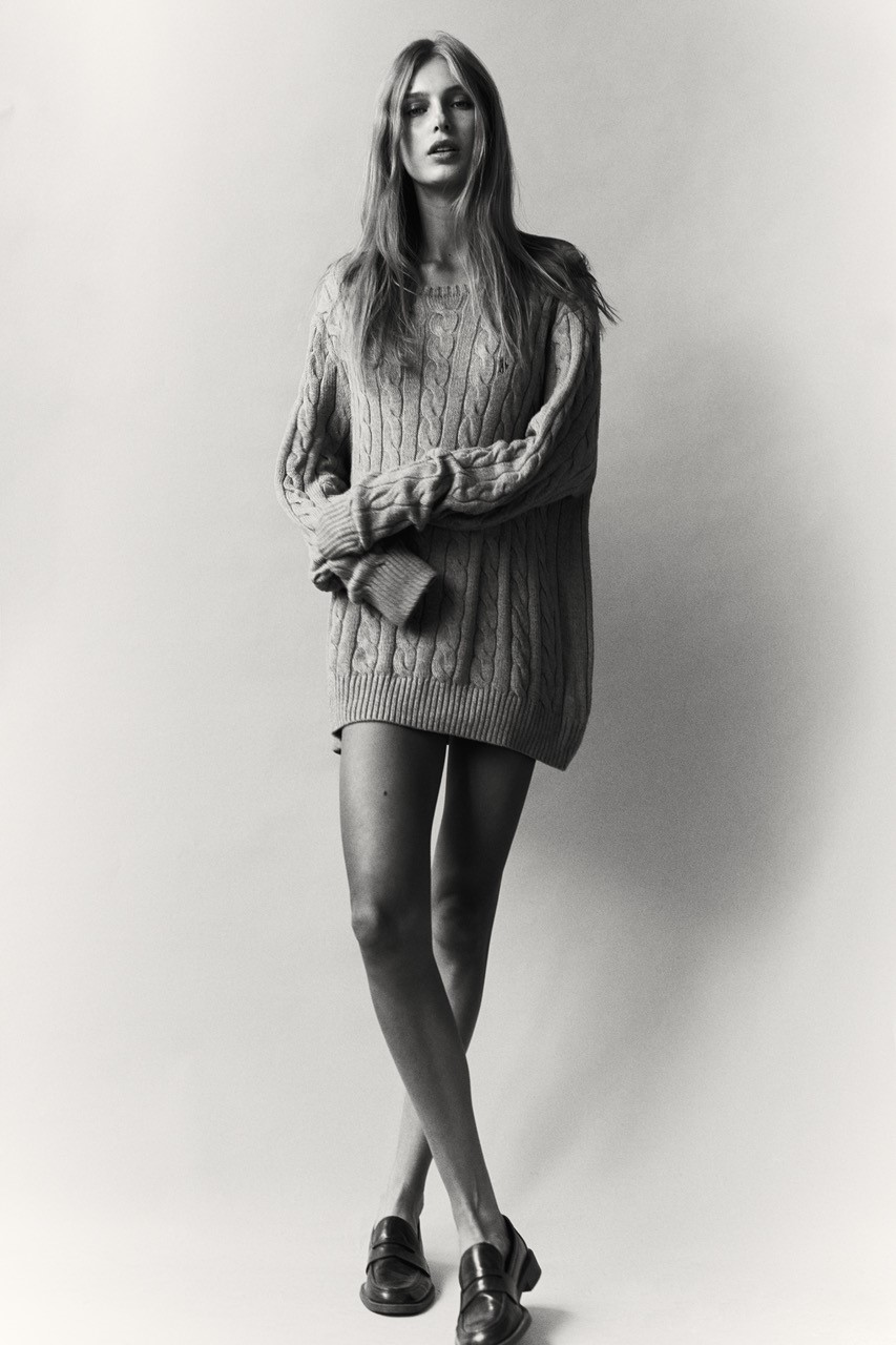 ELLA ROSSOUW photo
