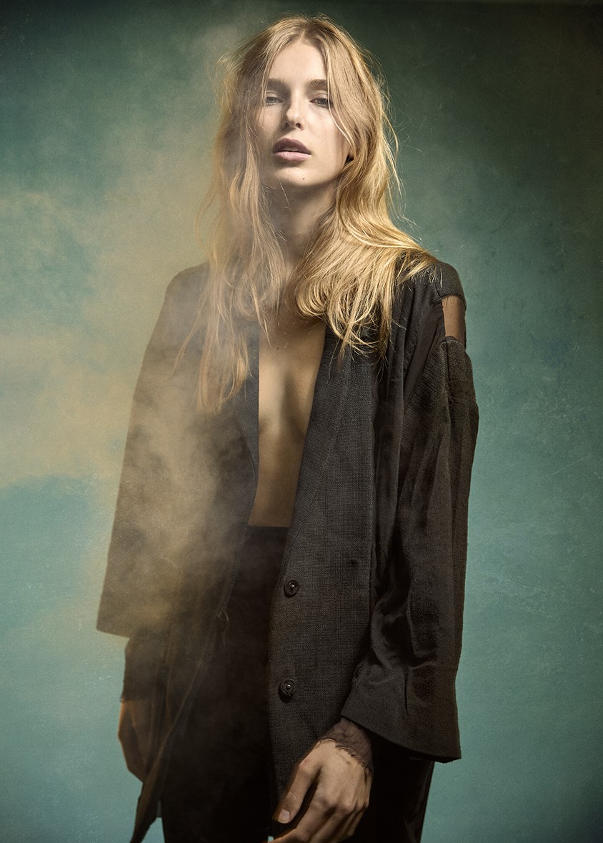 ELLA ROSSOUW photo