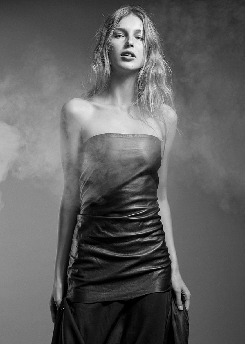 ELLA ROSSOUW photo