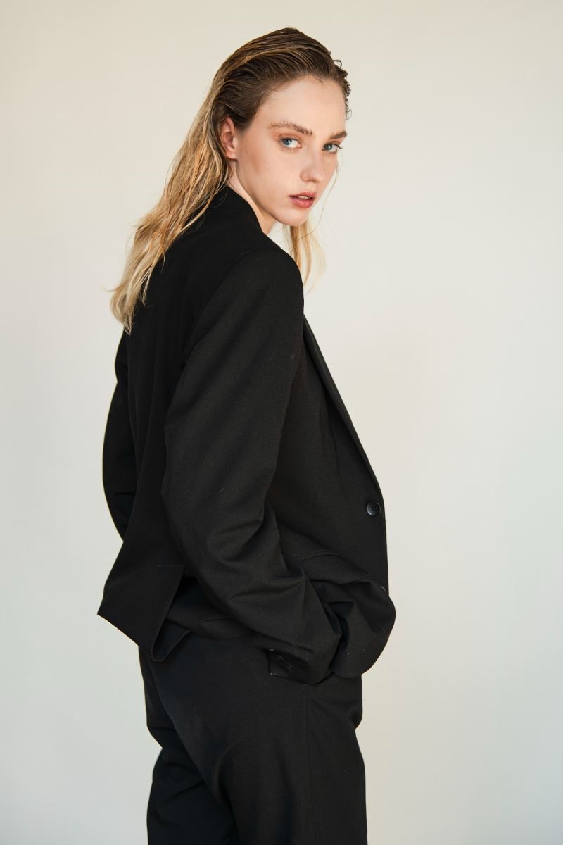 ALEXANDRA MOLCHANOVA photo